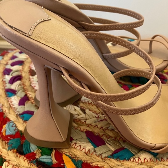 Elegant Nude Strappy Heels - Picture 3 of 7
